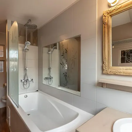 La Maison De Atypical House Center 12p Сasa de vacaciones Honfleur