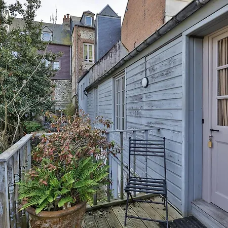 Сasa de vacaciones La Maison De Atypical House Center 12p